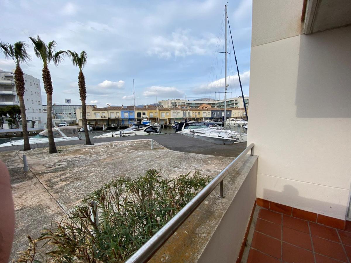 Apartamento Vista Canal Apartamento Roses Exterior foto